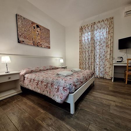 B&B La Locanda Del Sorriso 奥尔泰 外观 照片