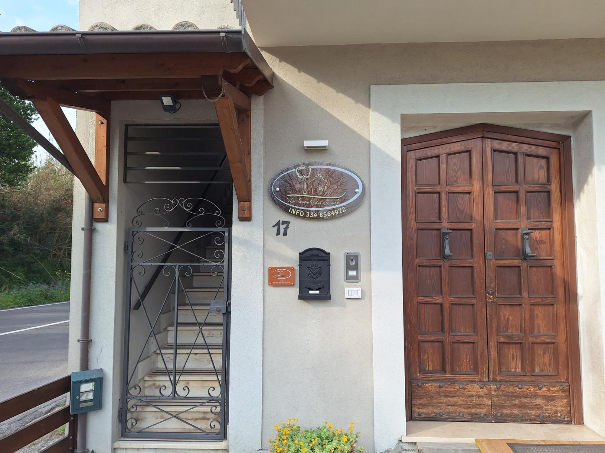 B&B La Locanda Del Sorriso 奥尔泰 外观 照片